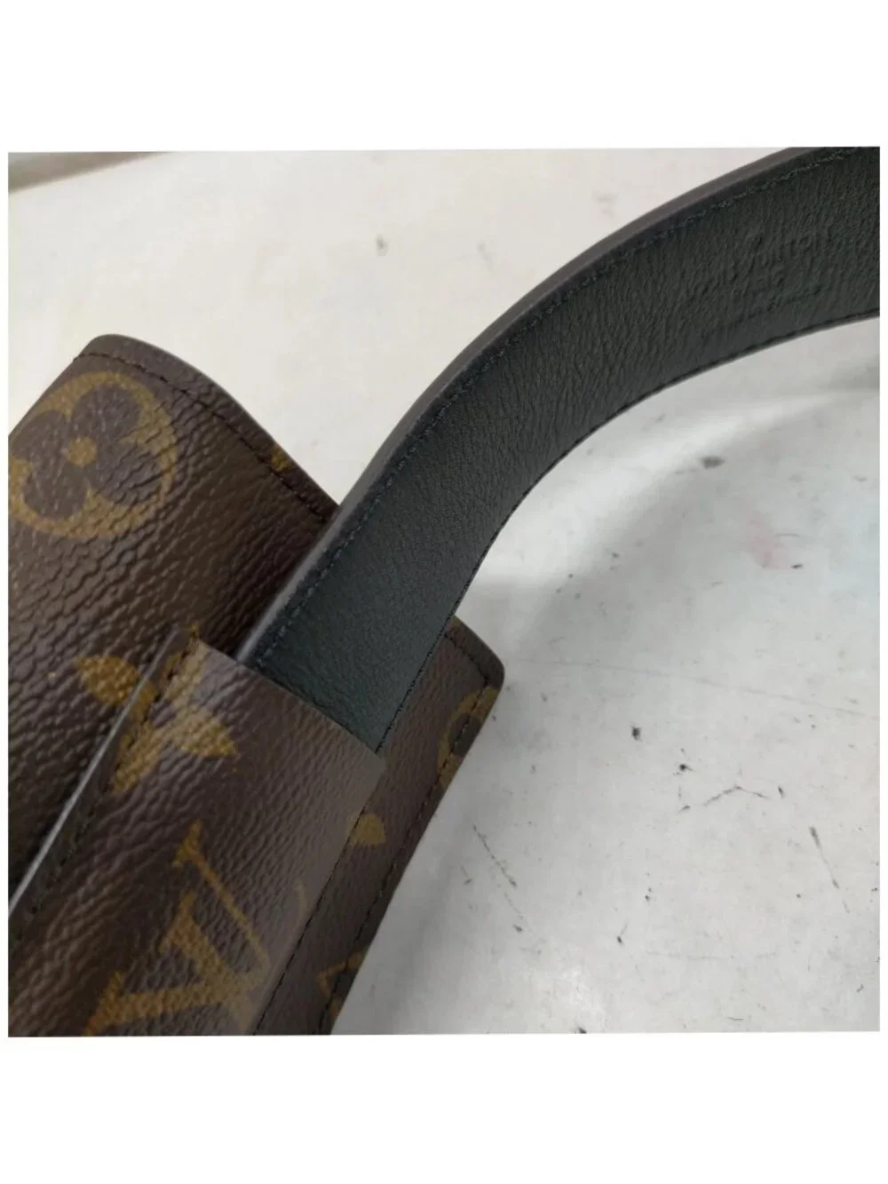 Authentic Louis Vuitton Monogram Multi-Pocket Utility Belt Bag